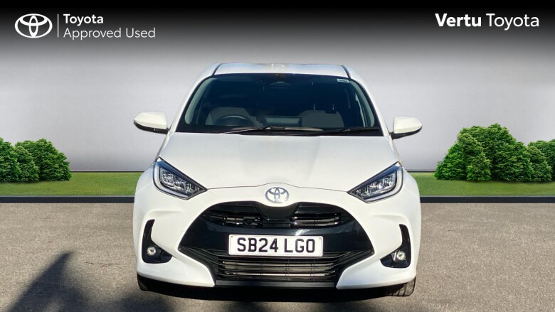 Toyota Yaris 1.5 Hybrid Design 5dr CVT Hybrid Hatchback
